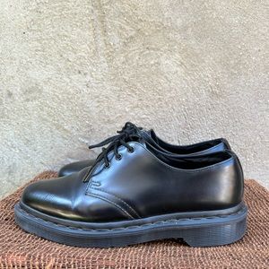 Dr. Martens Mono 1461